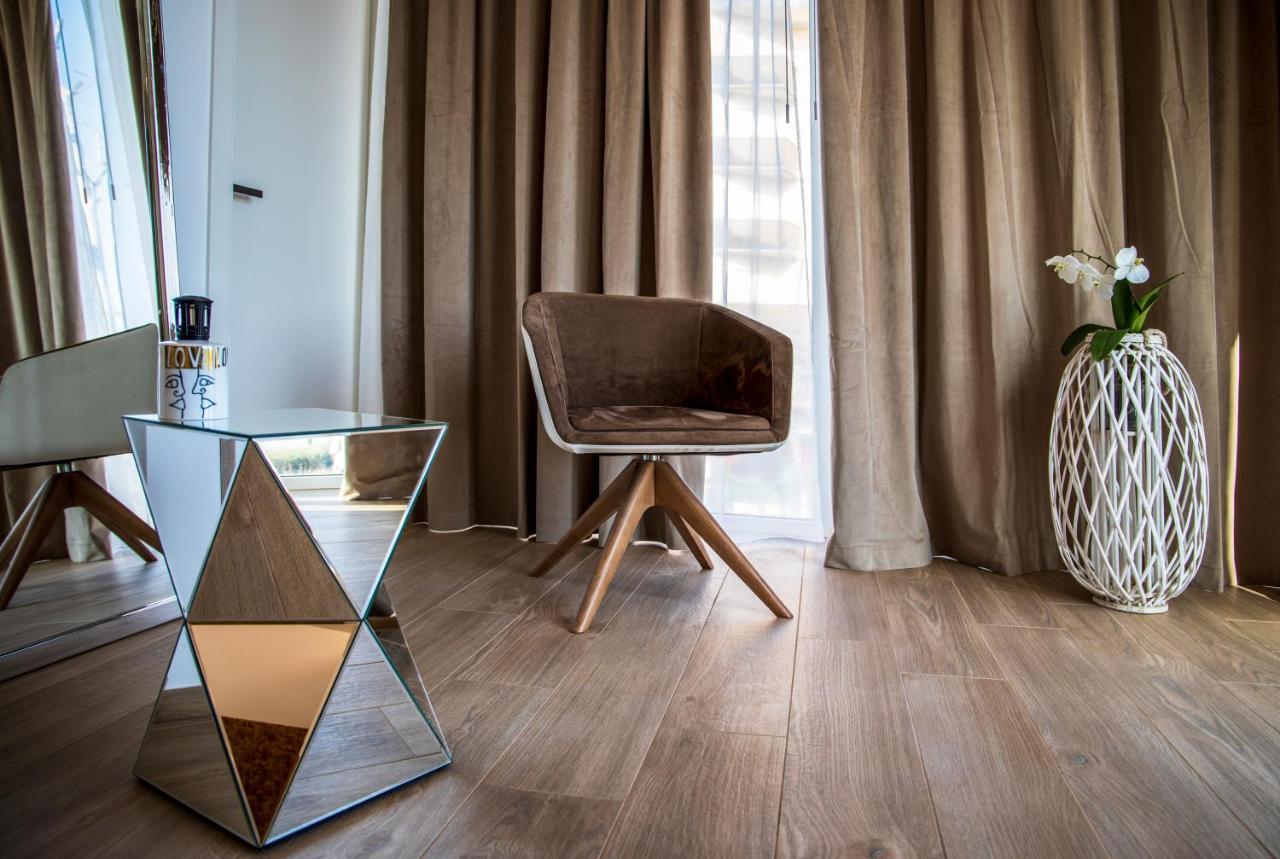 One Design Hotel Rimini Extérieur photo